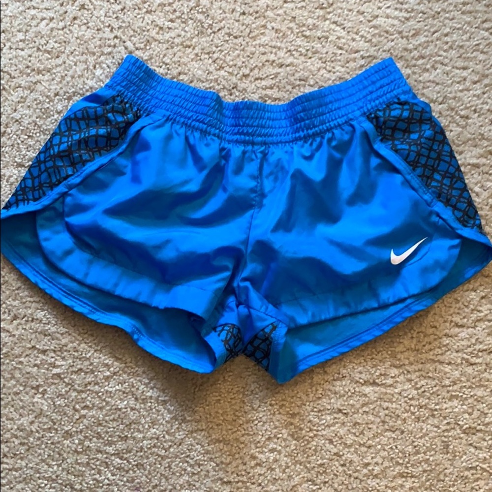 Nike running shorts, size M. EUC.
